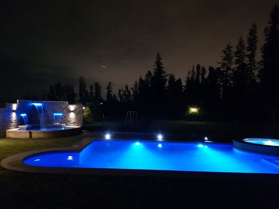Construcción de hormigón con iluminación LED